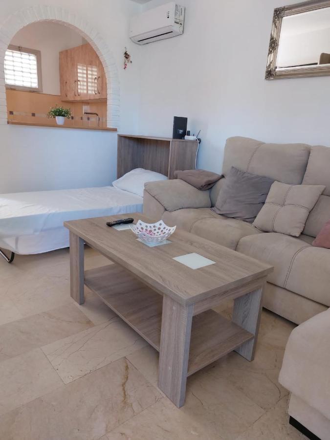 Lovely Apartment In Torremolinos Views Of The Sea, Pool, Terrace, Sofa Bed And Fully Equipped Kitchen Bagian luar foto