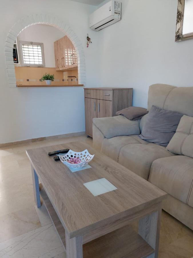 Lovely Apartment In Torremolinos Views Of The Sea, Pool, Terrace, Sofa Bed And Fully Equipped Kitchen Bagian luar foto